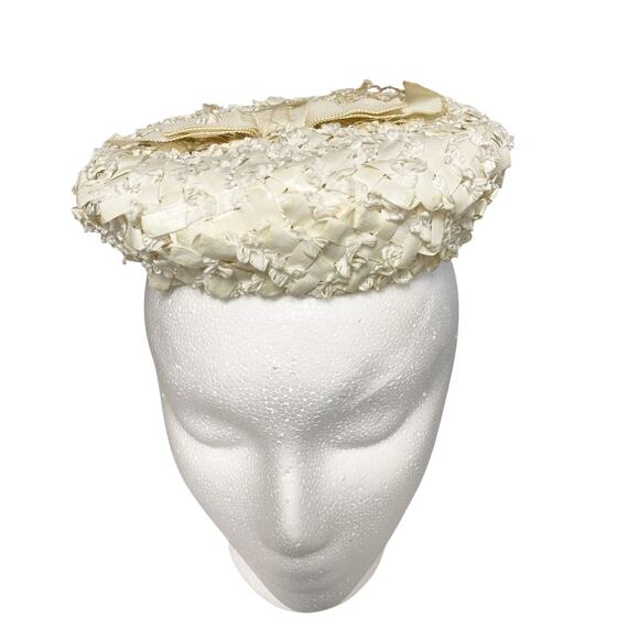 Vintage Gertrude California Womens Ivory Bow Pillbox Fascinator Hat main image 8